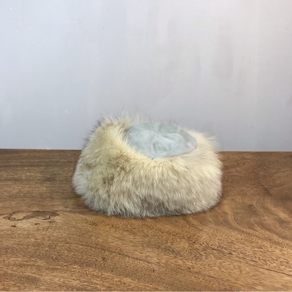 Winter Fox fur hat (women) - Picture 3 of 9